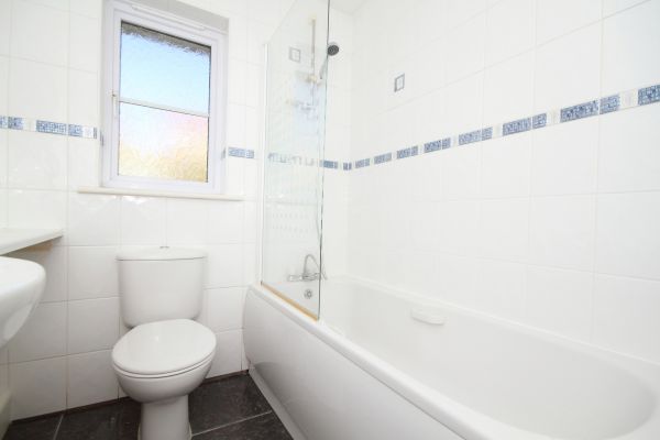 Shower Window Replacement in Porter